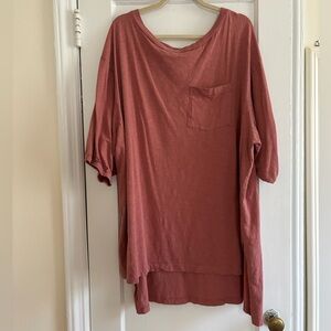 Free People Oversized T-Shirt. Long Length, back longer than front. Size L/XL.